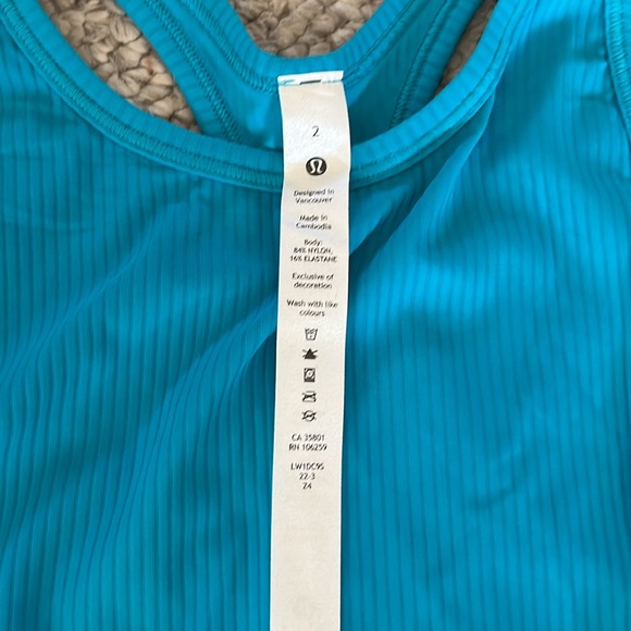 NWT Lululemon Base Pace Tank - Picture 3 of 4
